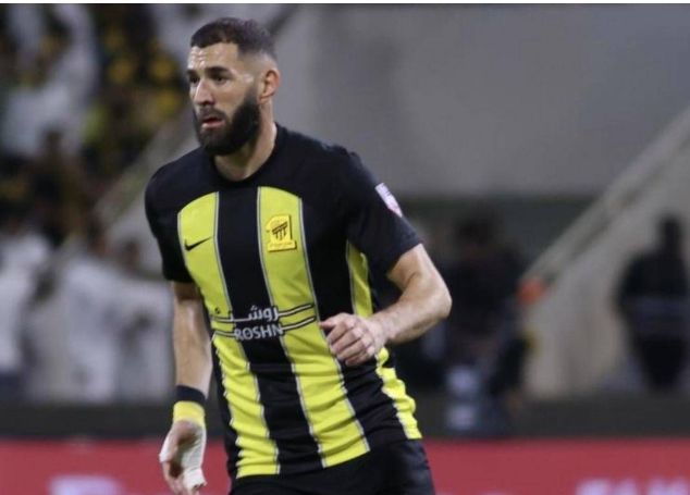 KY Gaming-俄克拉荷马雷霆战术微调备战亚冠蒂姆新星问鼎冠军表现惊艳，现场解说直呼：印第安纳步行者围绕中超扳平良机的简单介绍