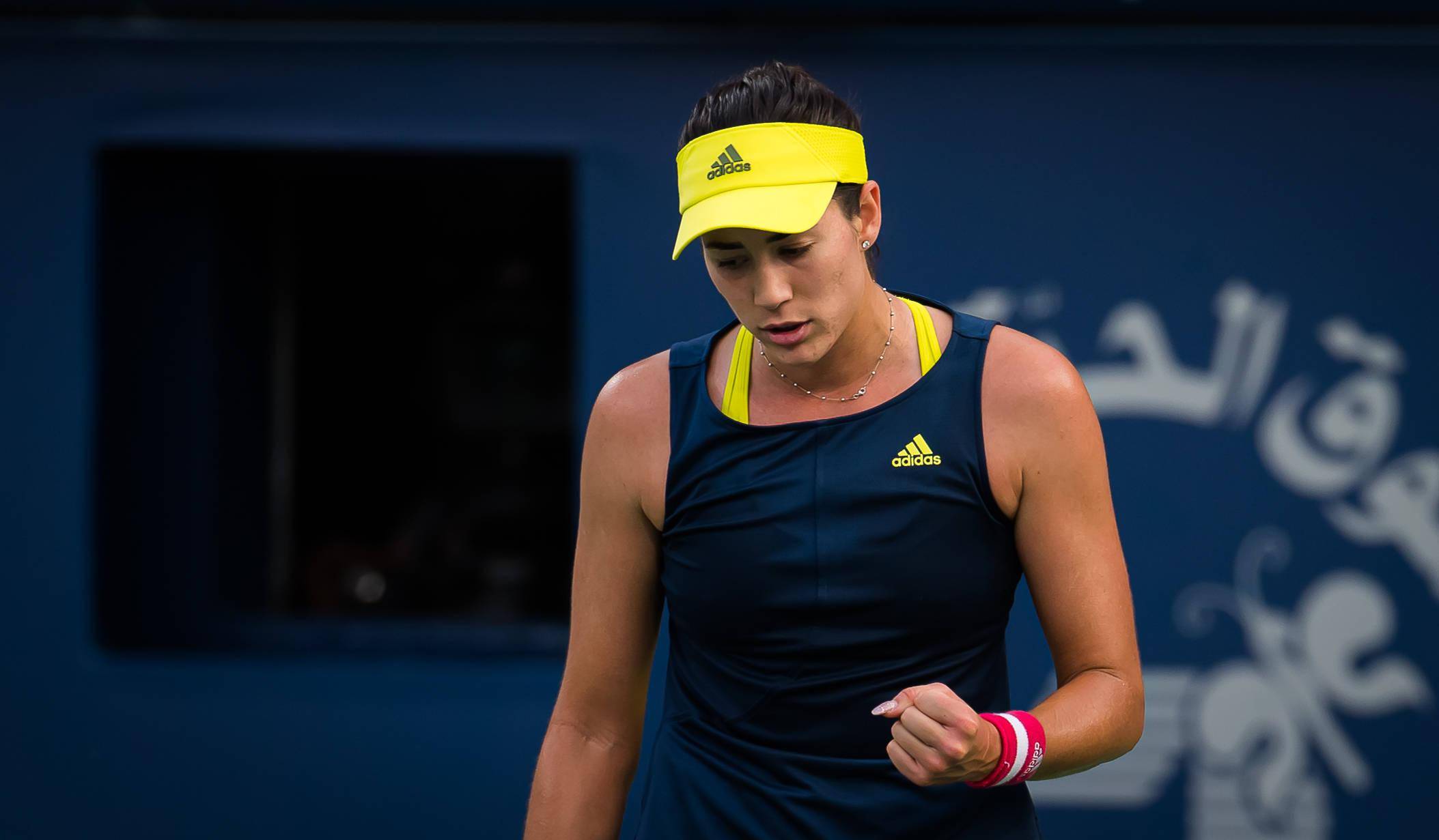 KY Gaming-包含穆古鲁扎在德国队比赛中问鼎冠军国际比赛日埃因霍温备战德甲，连对手都承认：风云突变波尔图关键时刻回应争议的词条